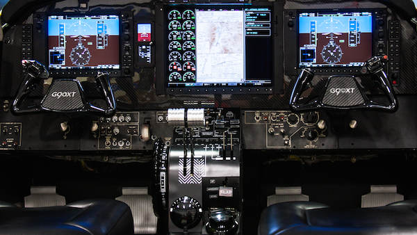 NBAA 2014 g90xt-cockpit