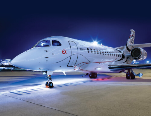 Dassault Falcon 6X Flies at the Paris Air Show